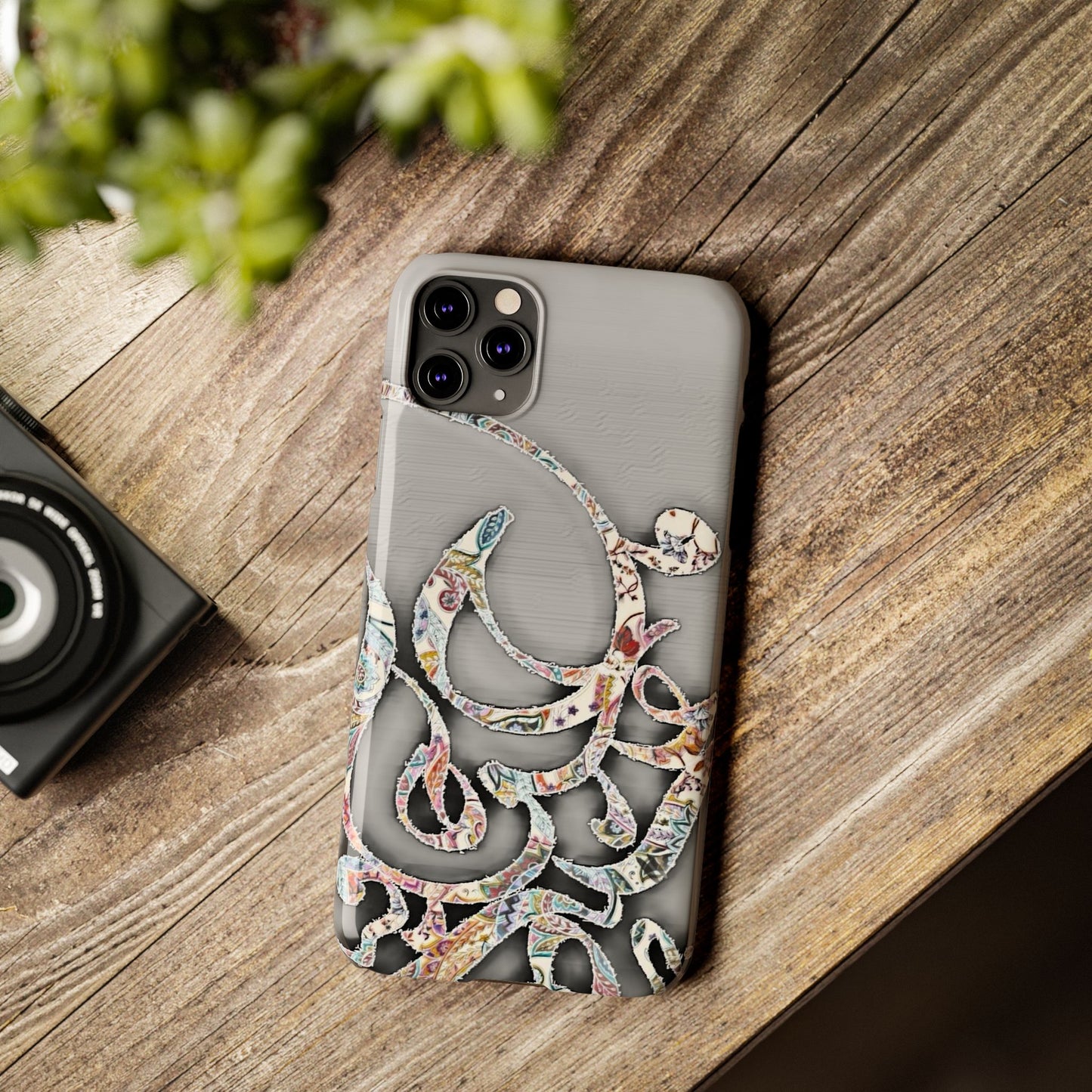 ' Modern Art Slim Phone Case -
