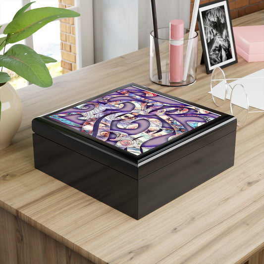 Detailed Calligraphy Beauty Jewelry Organizer..